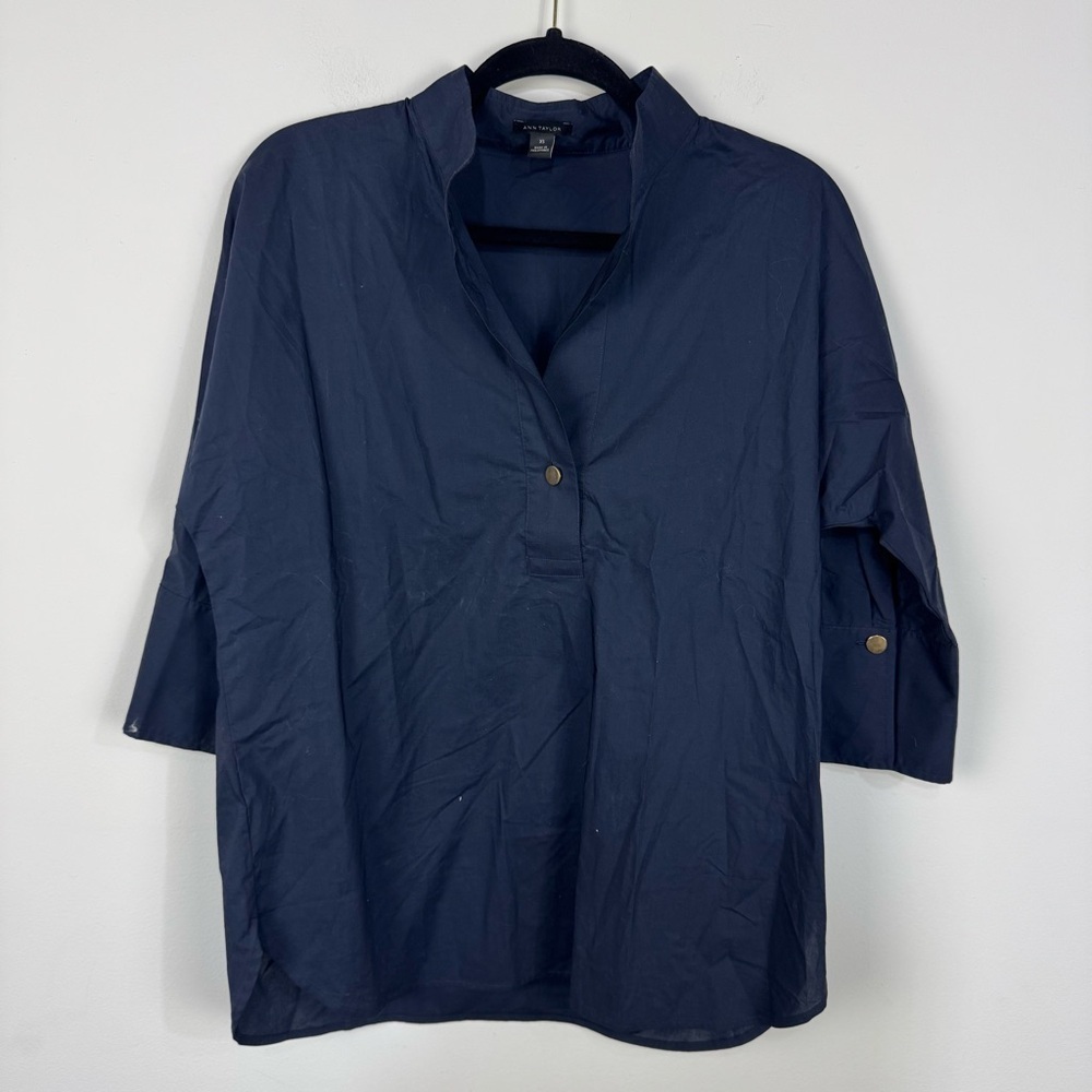 Ann taylor navy blue lightweight blouse dressy office top